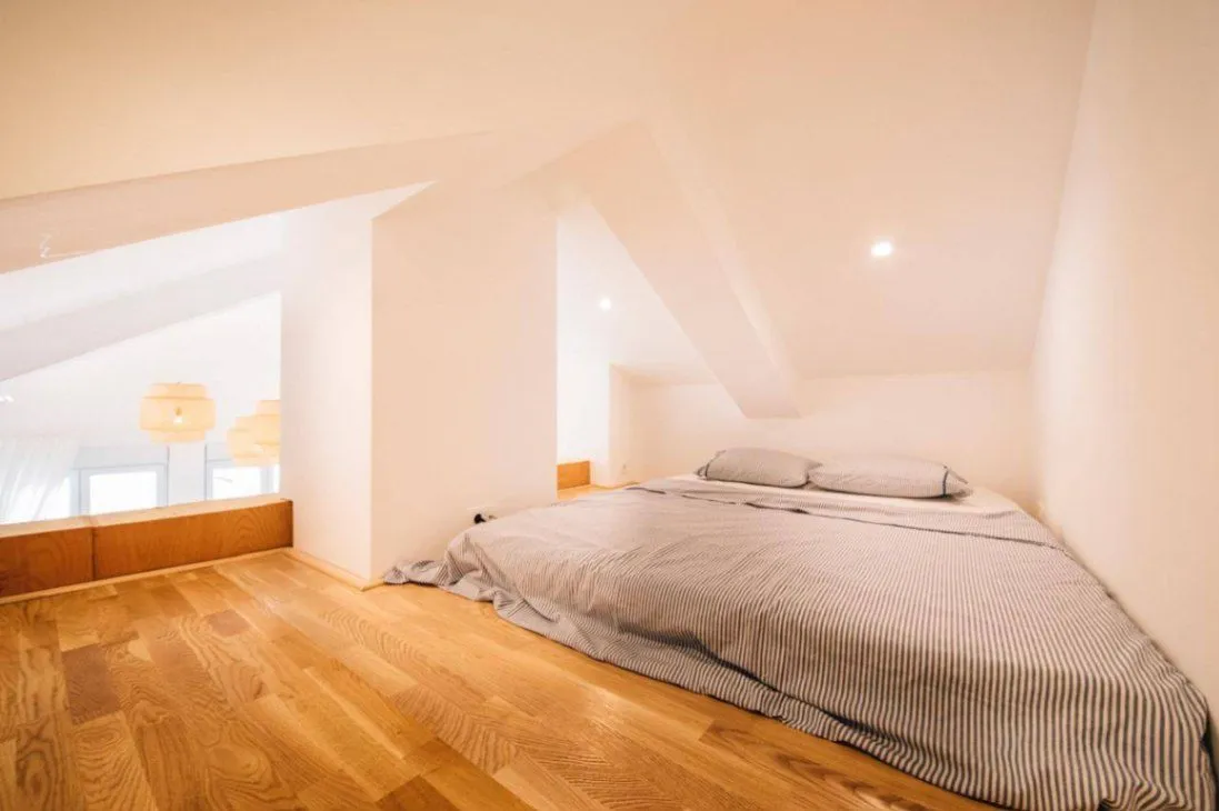 Prodaja, dvosoban stan, 93m², Centar, Tivat