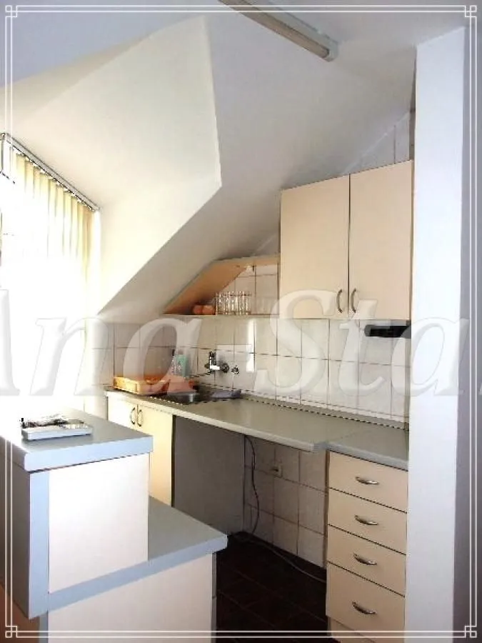 Rent, office space, 250m², Zemun Sve Podlokacije, Beograd