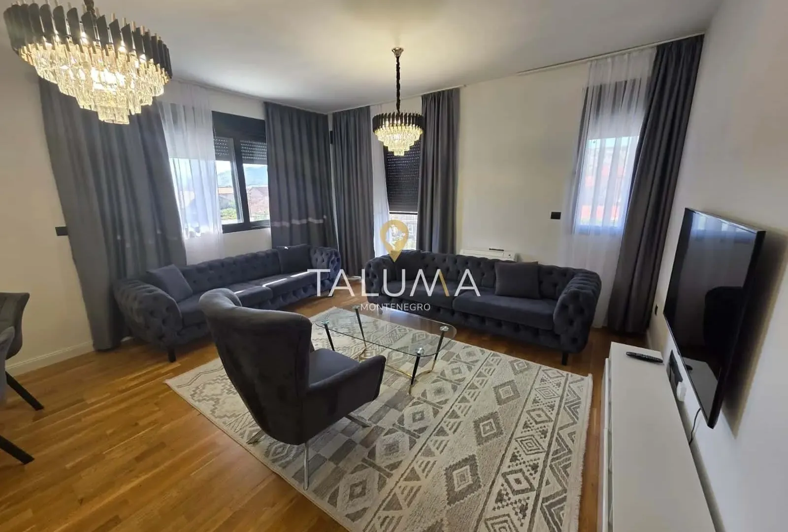 Izdavanje, trosoban stan, 130m², Dalmatinska ulica, Podgorica