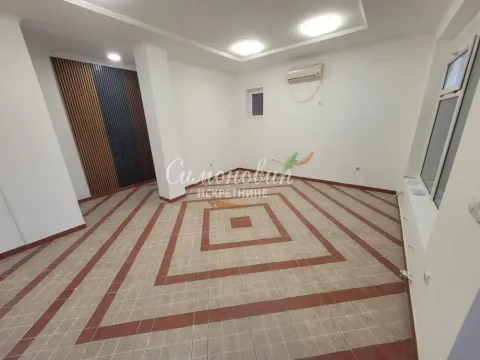 Poslovni prostor in Miljakovac