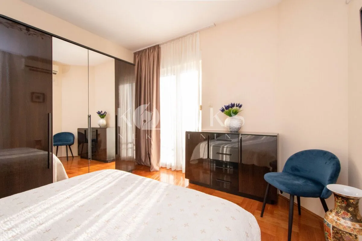 Izdavanje, trosoban stan, 103m², Zabjelo, Podgorica
