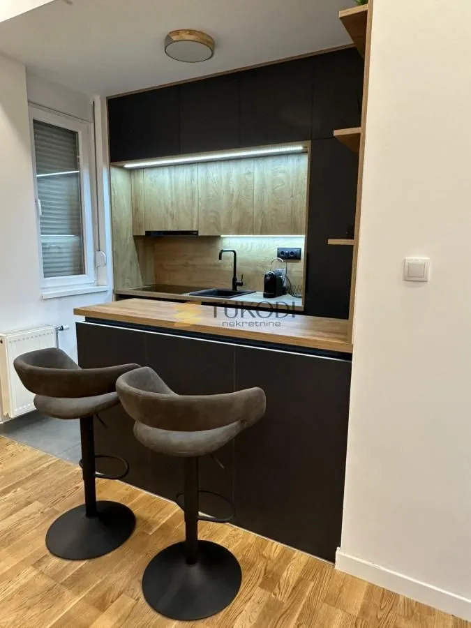 Prodaja, jednosoban stan, 42m², Petrovaradin, Novi Sad
