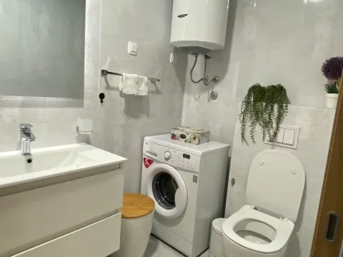 Izdavanje, stan, 77m², Master Kvart, Podgorica - image 9