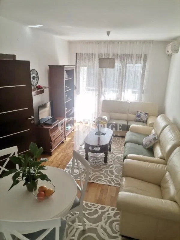 Rent, one bedroom apartment, 50m², Preko Morače, Podgorica