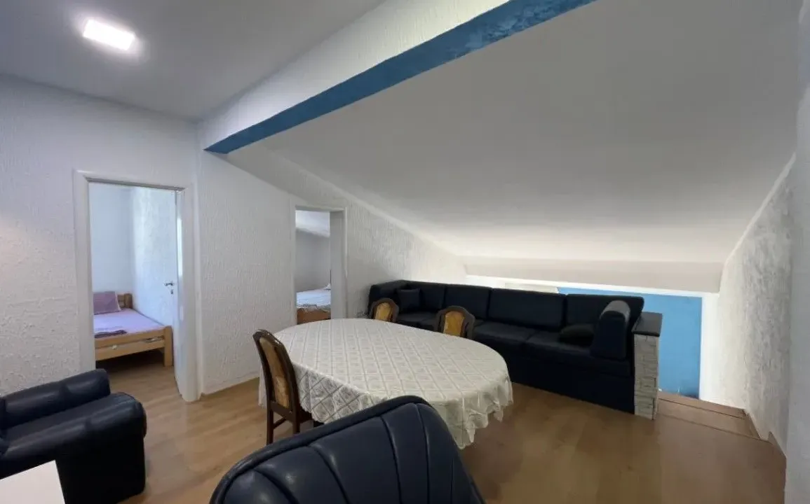 Prodaja, trosoban stan, 81m², Sutomore, Bar