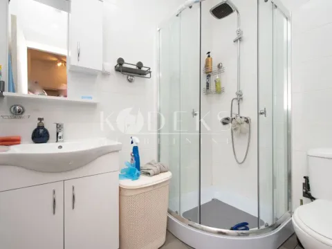 Izdavanje, trosoban stan, 72m², Ljubović, Podgorica - image 10