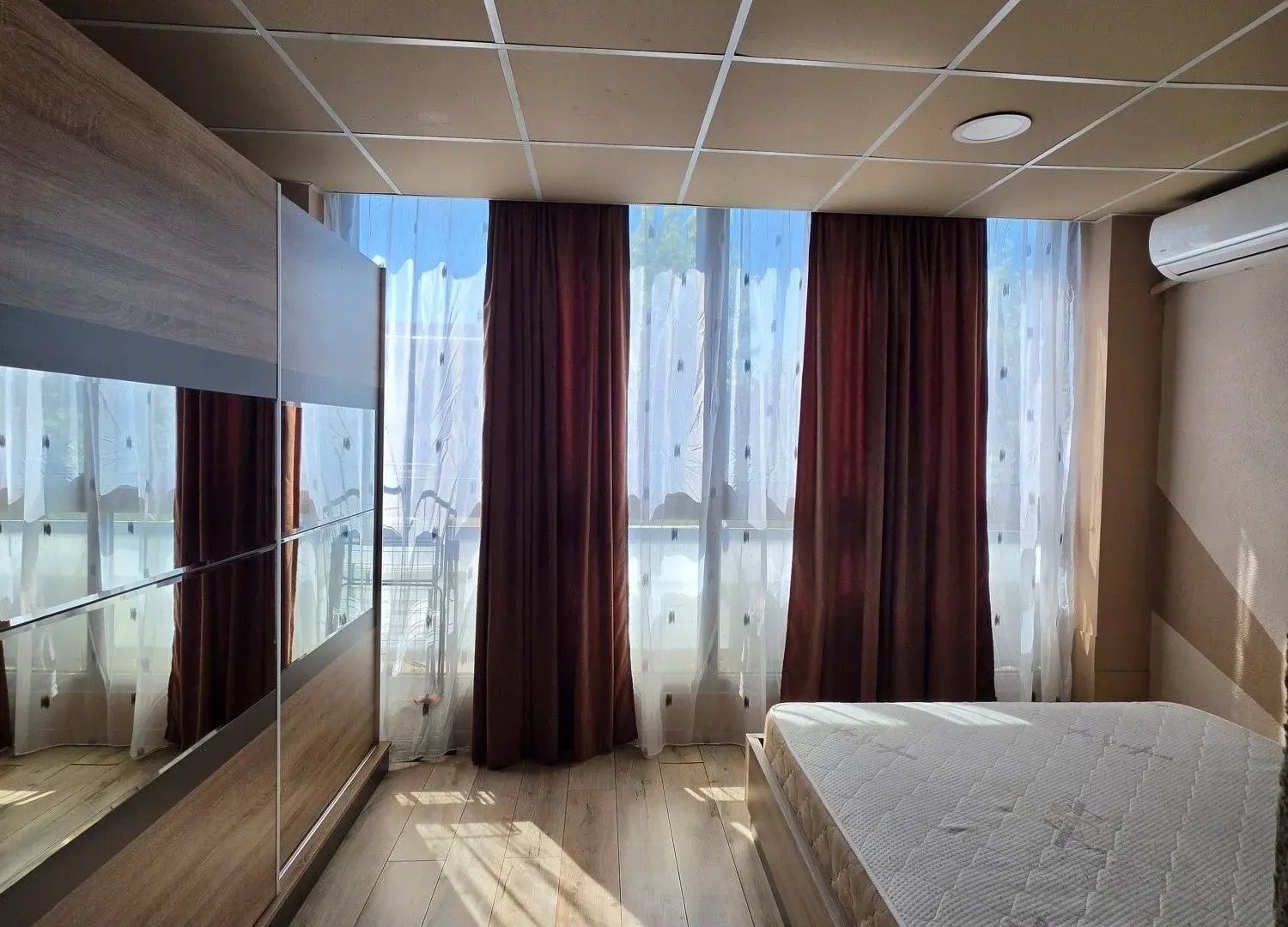 Izdavanje, jednosoban stan, 41m², City Kvart, Podgorica