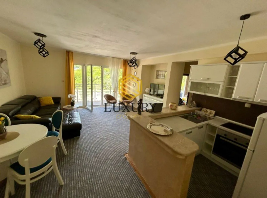 Rent, apartment, 81m², Bečići, Budva