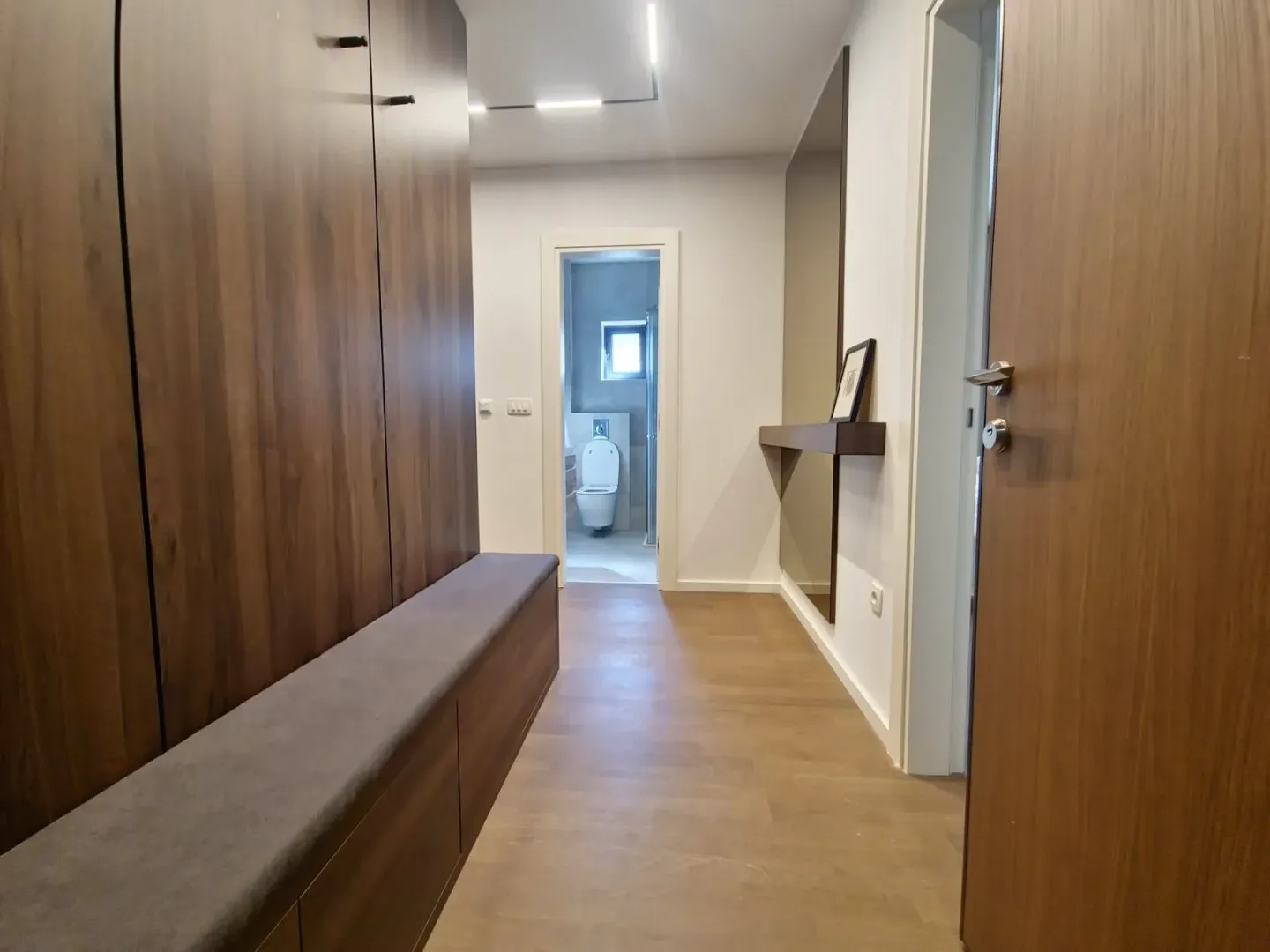 Rent, two bedroom apartment, 65m², Budva, Crna Gora