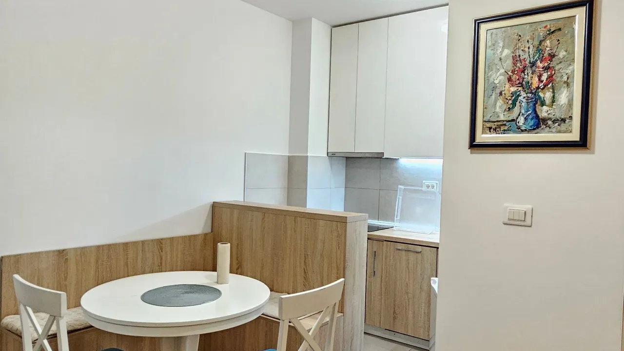 Rent, one bedroom apartment, 45m², City Kej, Podgorica