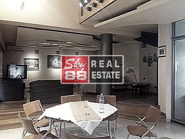 Sale, house, 400m², Voždovac Sve Podlokacije, Beograd