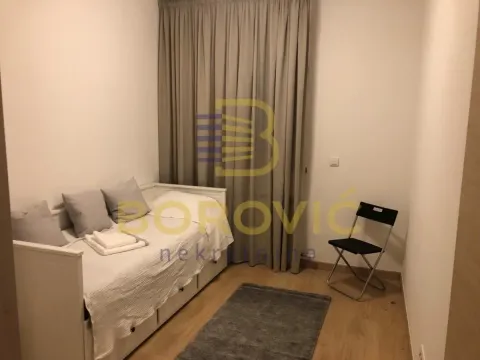 Rent, three bedroom apartment, 65m², Crveni Krst, Beograd - image 7