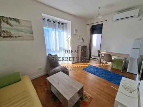 Rent, studio apartment, 33m², Centar, Bar - image 3