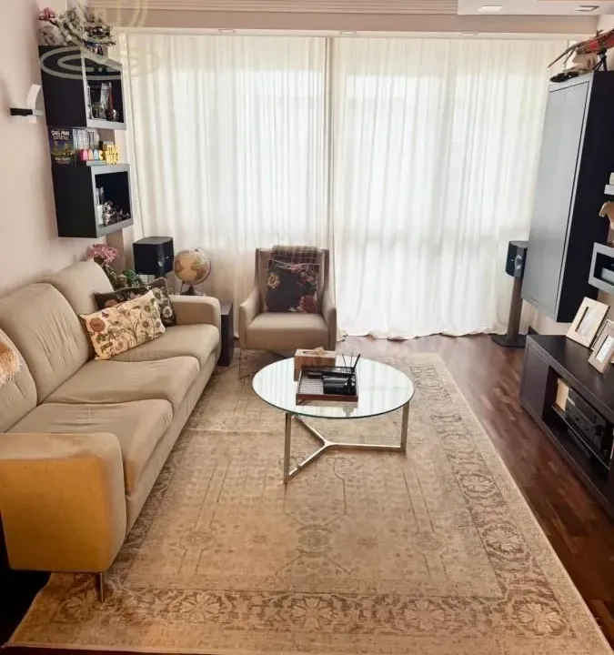 Prodaja, dvosoban stan, 62m², Novi Beograd Blok 70, Novi Beograd Sve Podlokacije