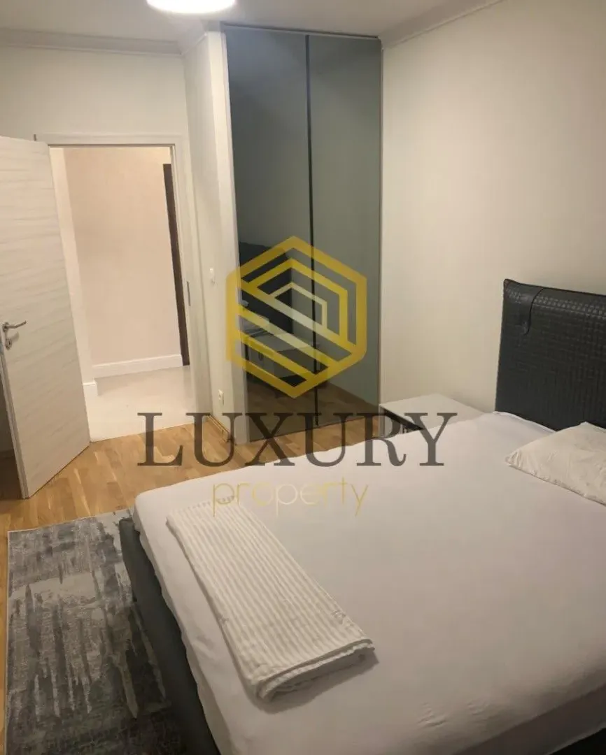Izdavanje, dvosoban stan, 74m², Ljubović, Podgorica