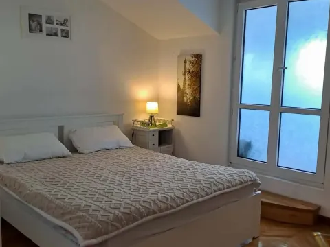 Rent, three bedroom apartment, 100m², Seljanovo, Tivat - image 11