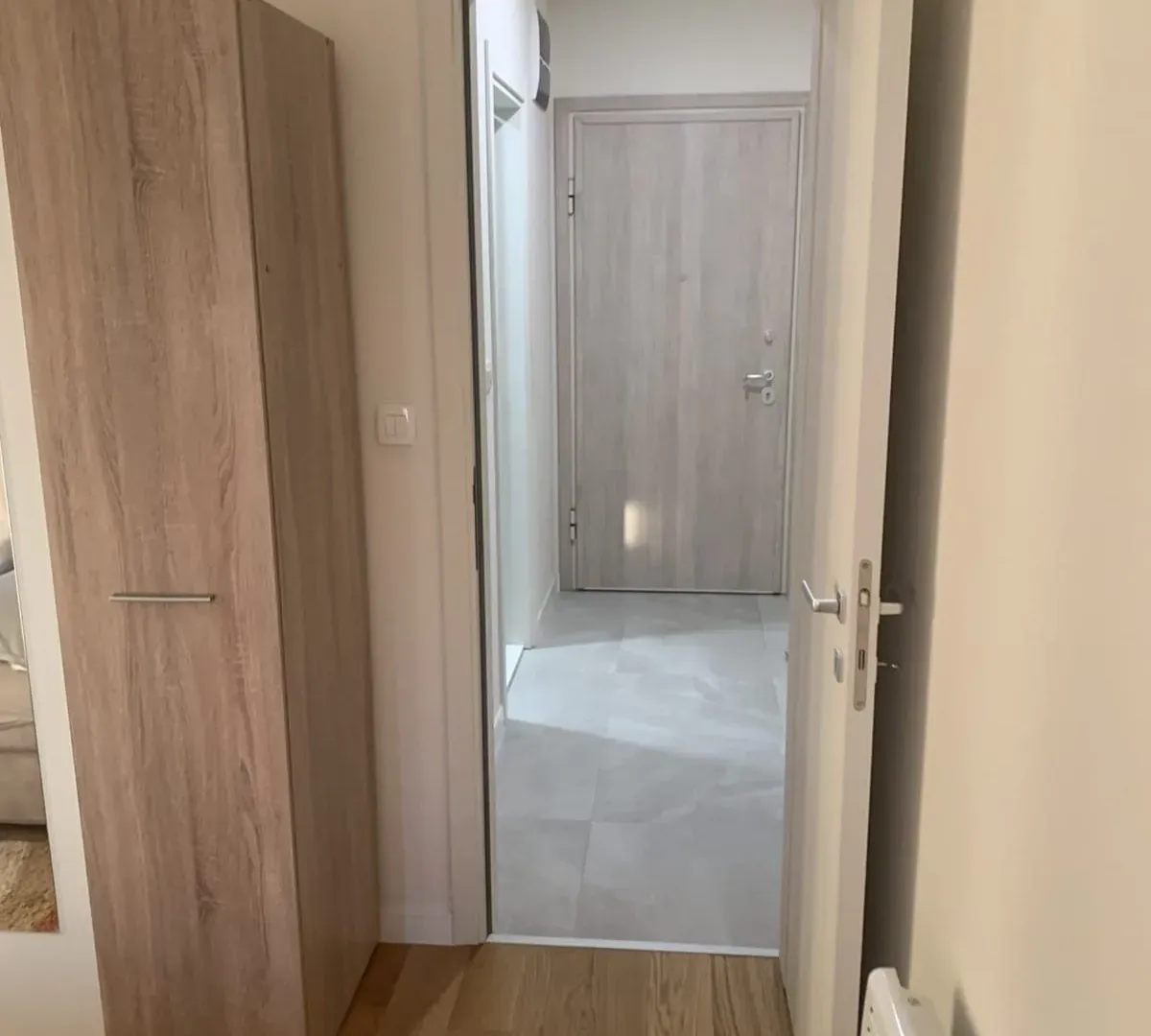 Prodaja, jednosoban stan, 49m², Central Point, Podgorica