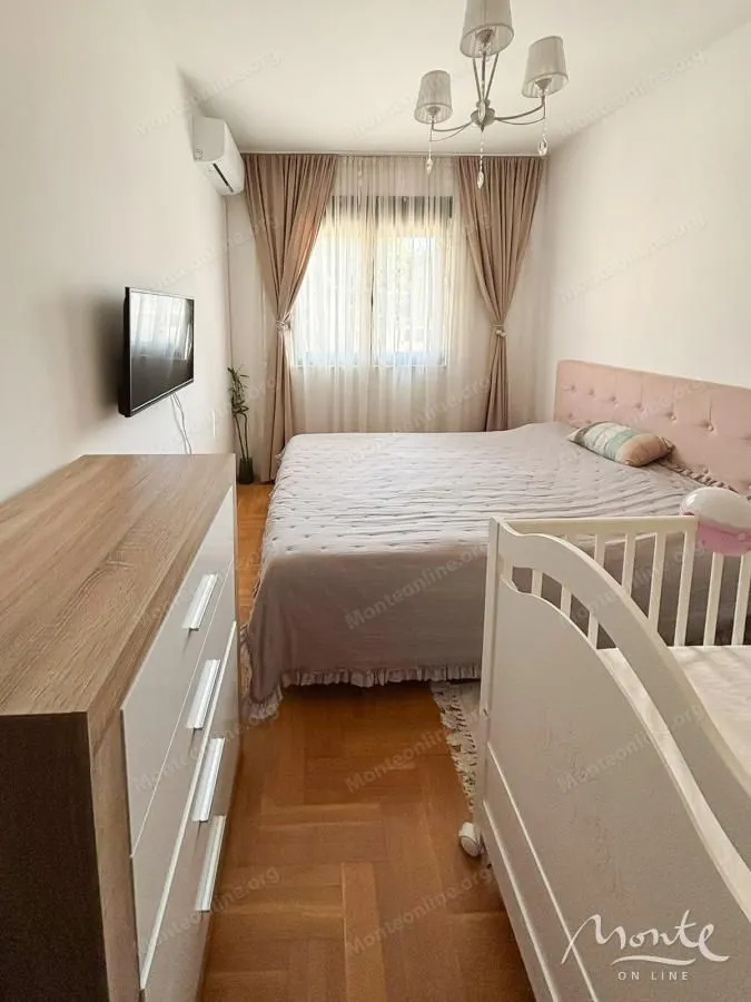 Sale, one bedroom apartment, 40m², Lazi, Budva