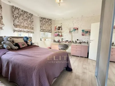 Prodaja, kuća, 273m², Petrovaradin, Novi Sad - image 33