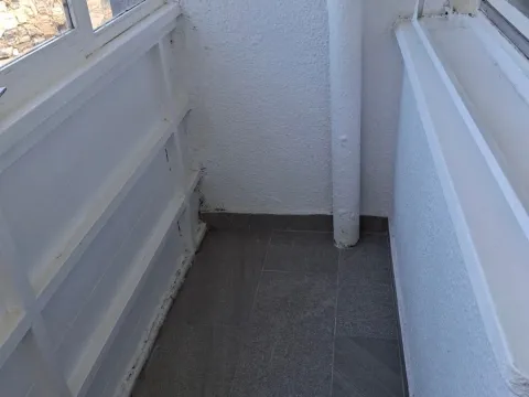 Izdavanje, dvosoban stan, 70m², Pobrežje, Podgorica - image 9