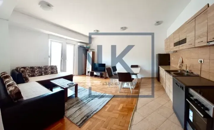 Izdavanje, dvosoban stan, 62m², Blok 9, Podgorica