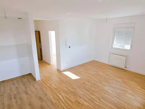 Prodaja, jednosoban stan, 43m², Altina, Beograd - image 9