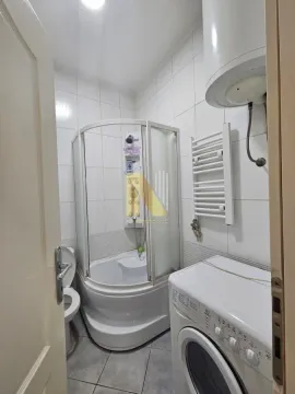Izdavanje, garsonjera, 30m², Centar, Novi Sad - image 10