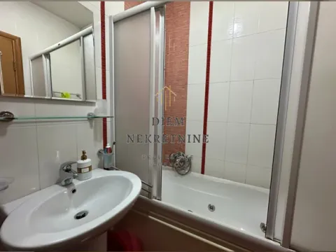 Sale, two bedroom apartment, 66m², Preko Morače, Podgorica - image 8