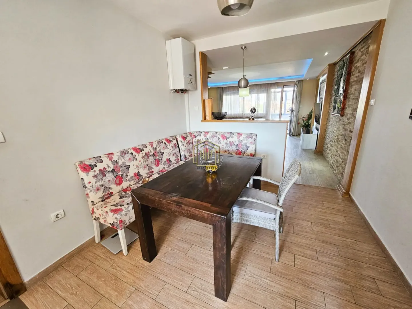 Rent, three bedroom apartment, 155m², Zabjelo, Podgorica
