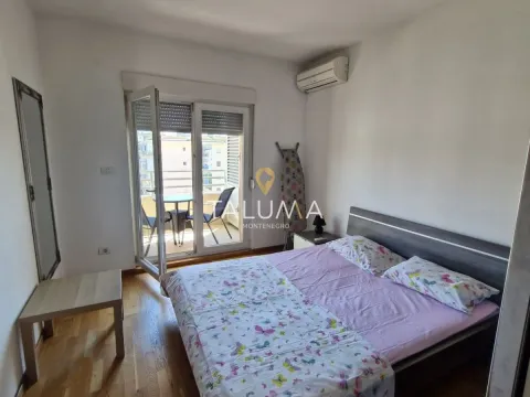 Rent, one bedroom apartment, 54m², City Kvart, Podgorica - image 6