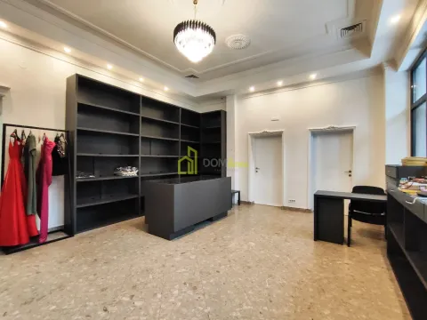 Rent, office space, 50m², Preko Morače, Podgorica - image 1