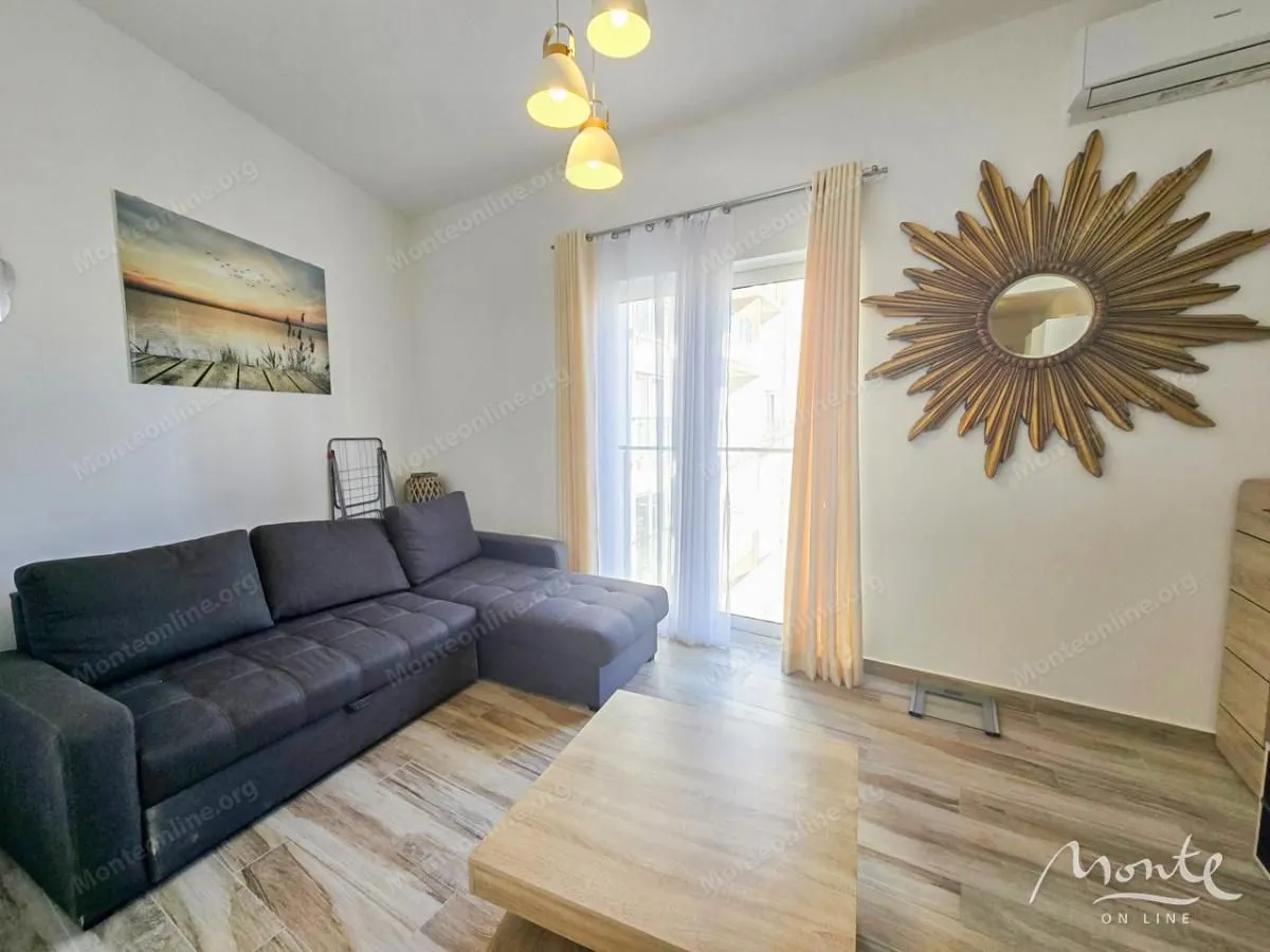 Prodaja, jednosoban stan, 38m², Bečići, Budva