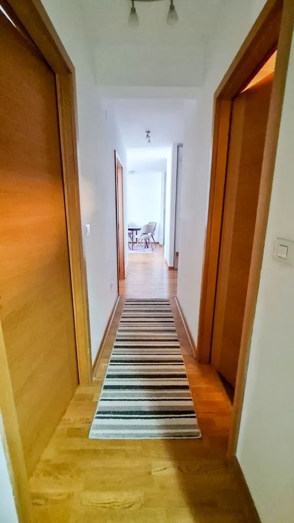 Rent, two bedroom apartment, 68m², City Kvart, Podgorica