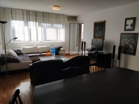 Izdavanje, dvosoban stan, 78m², Južni Bulevar, Vračar Sve Podlokacije - image 2