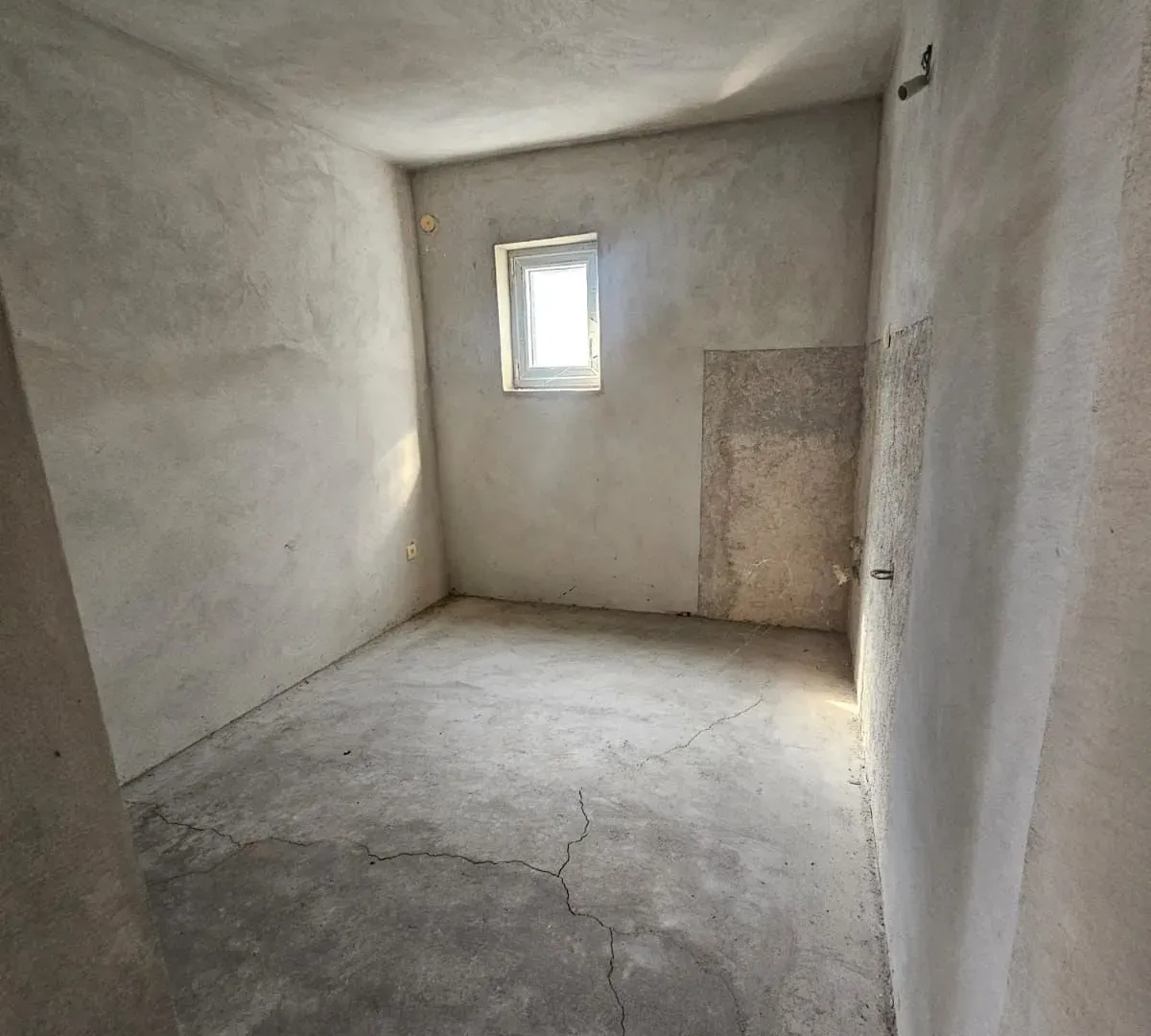 Prodaja, kuća, 74m², Šušanj, Bar
