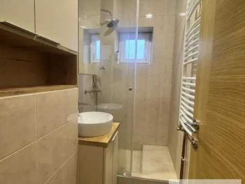 Izdavanje, četvorosoban stan, 88m², Novi Banovci, Stara Pazova - image 10