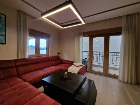 Rent, two bedroom apartment, 68m², Pržno, Budva - image 19