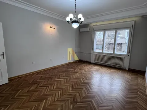 Izdavanje, četvorosoban stan, 123m², Centar, Novi Sad - image 5