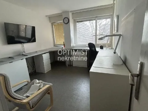 Stan in Novi Beograd Blok 38