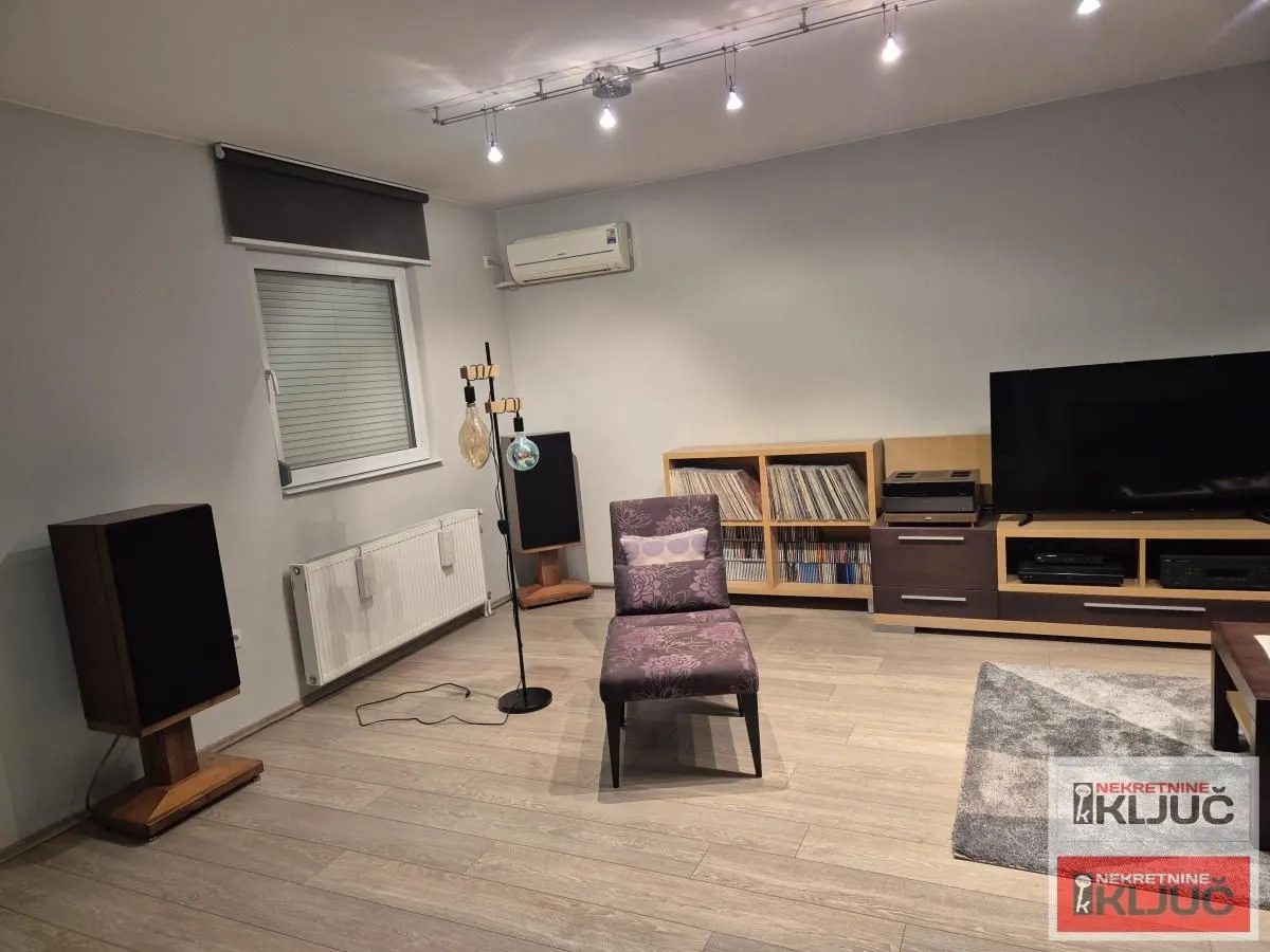 Prodaja, četvorosoban stan, 119m², Nova Detelinara, Novi Sad Sve Podlokacije