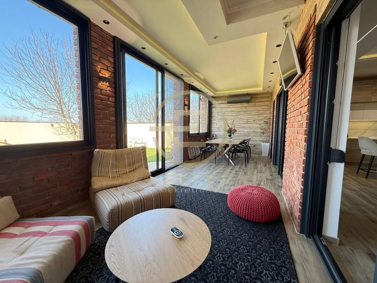 Sale, house, 165m², Petrovaradin, Novi Sad