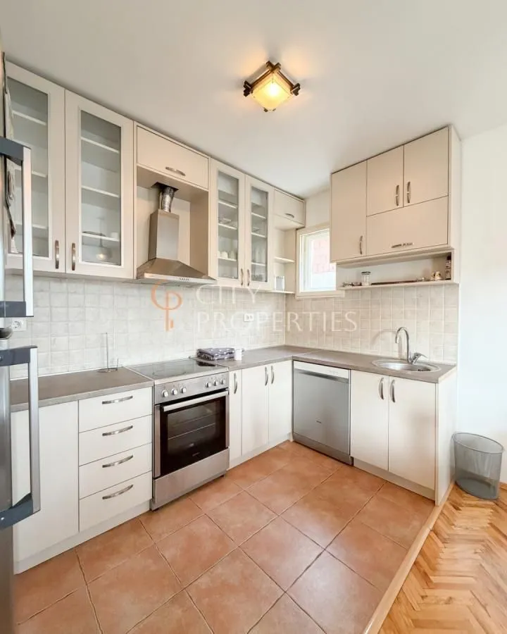 Rent, apartment, 108m², Stari Aerodrom, Podgorica