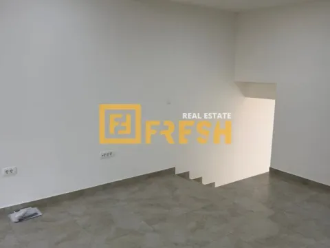 Prodaja, poslovni prostor, 57m², Krivi Most, Podgorica - image 6