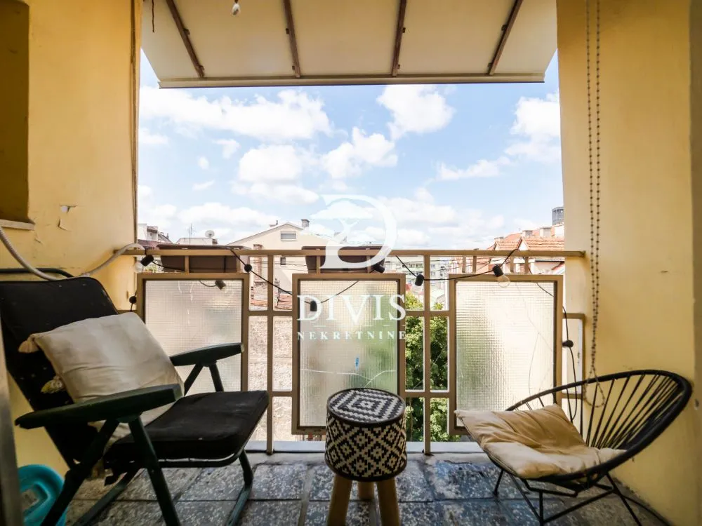 Prodaja, četvorosoban stan, 103m², Vračar Centar, Vračar Sve Podlokacije