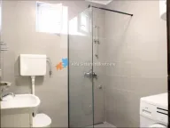 Izdavanje, četvorosoban stan, 105m², Topličin venac, Beograd - image 9