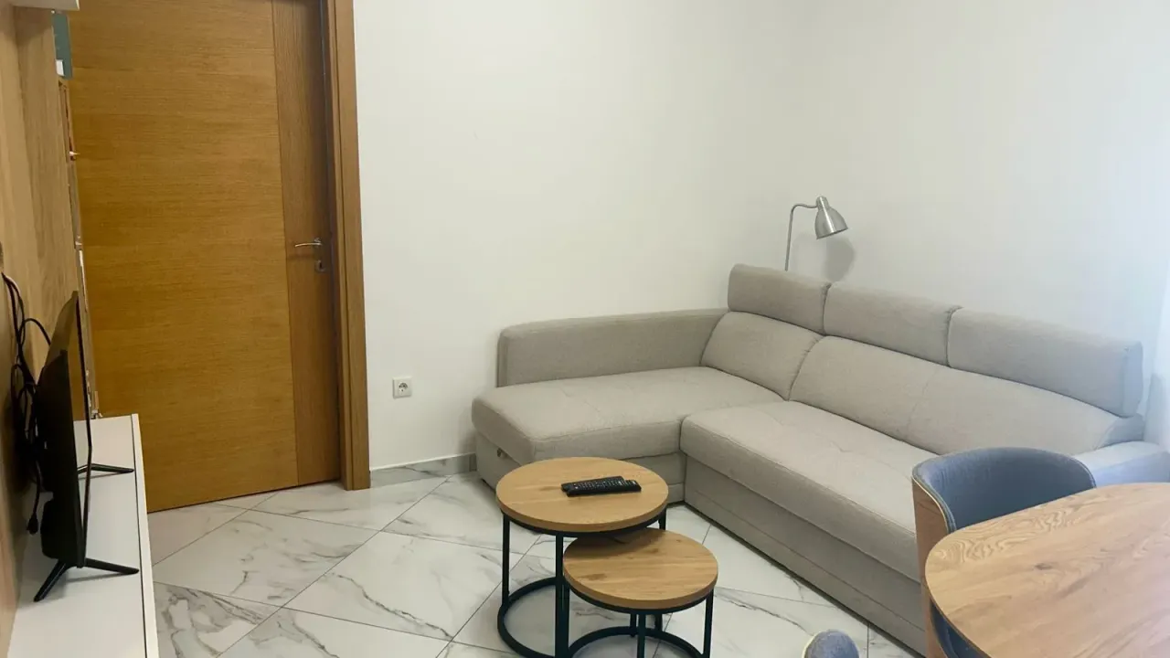 Rent, two bedroom apartment, 51m², Kava, Tivat