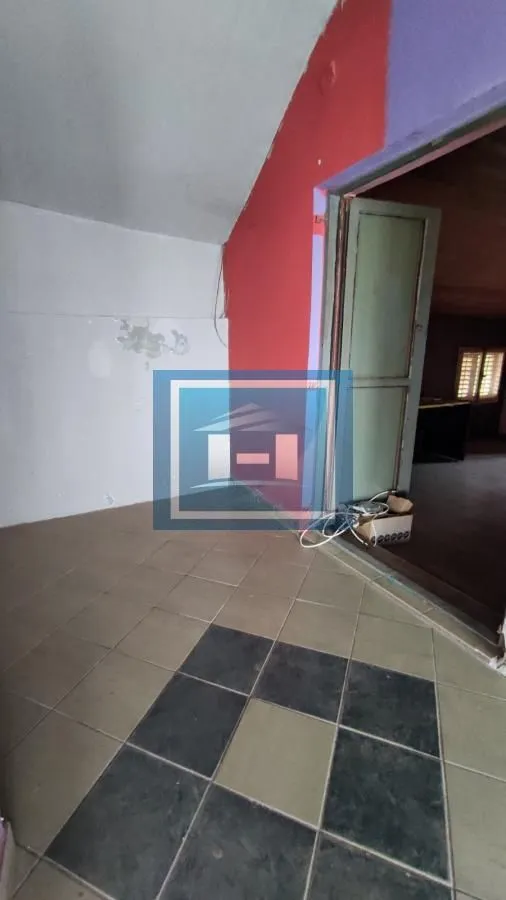 Prodaja, ugostiteljski objekat, 250m², Centar, Leskovac