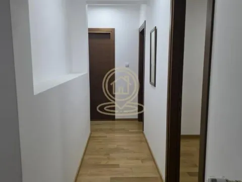 Rent, office space, 72m², Južni Bulevar, Vračar Sve Podlokacije - image 4