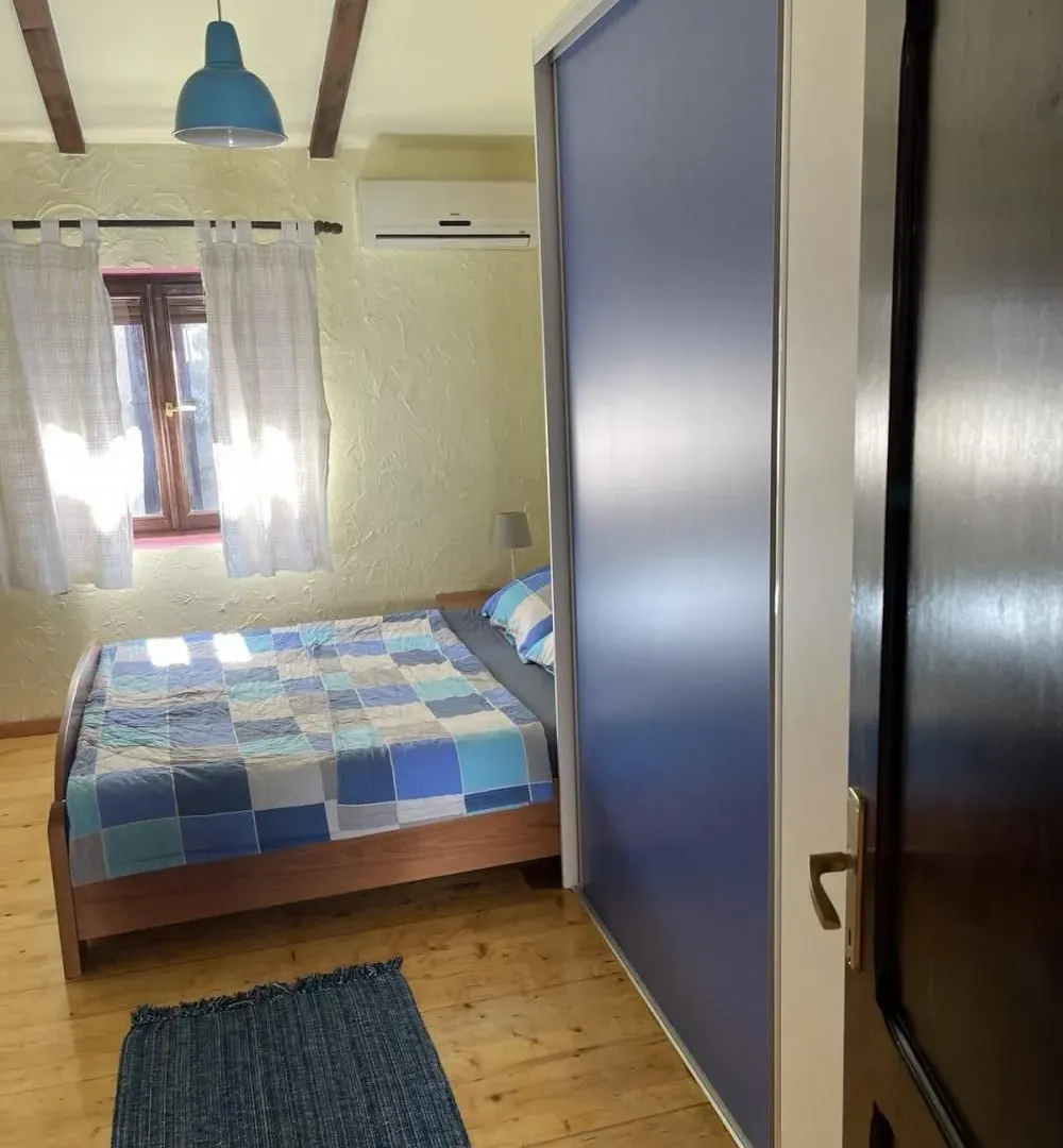 Rent, two bedroom apartment, 65m², Stari Grad, Beograd