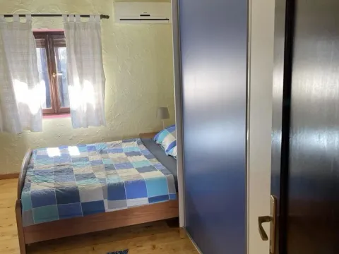 Rent, two bedroom apartment, 65m², Stari Grad, Beograd - image 10